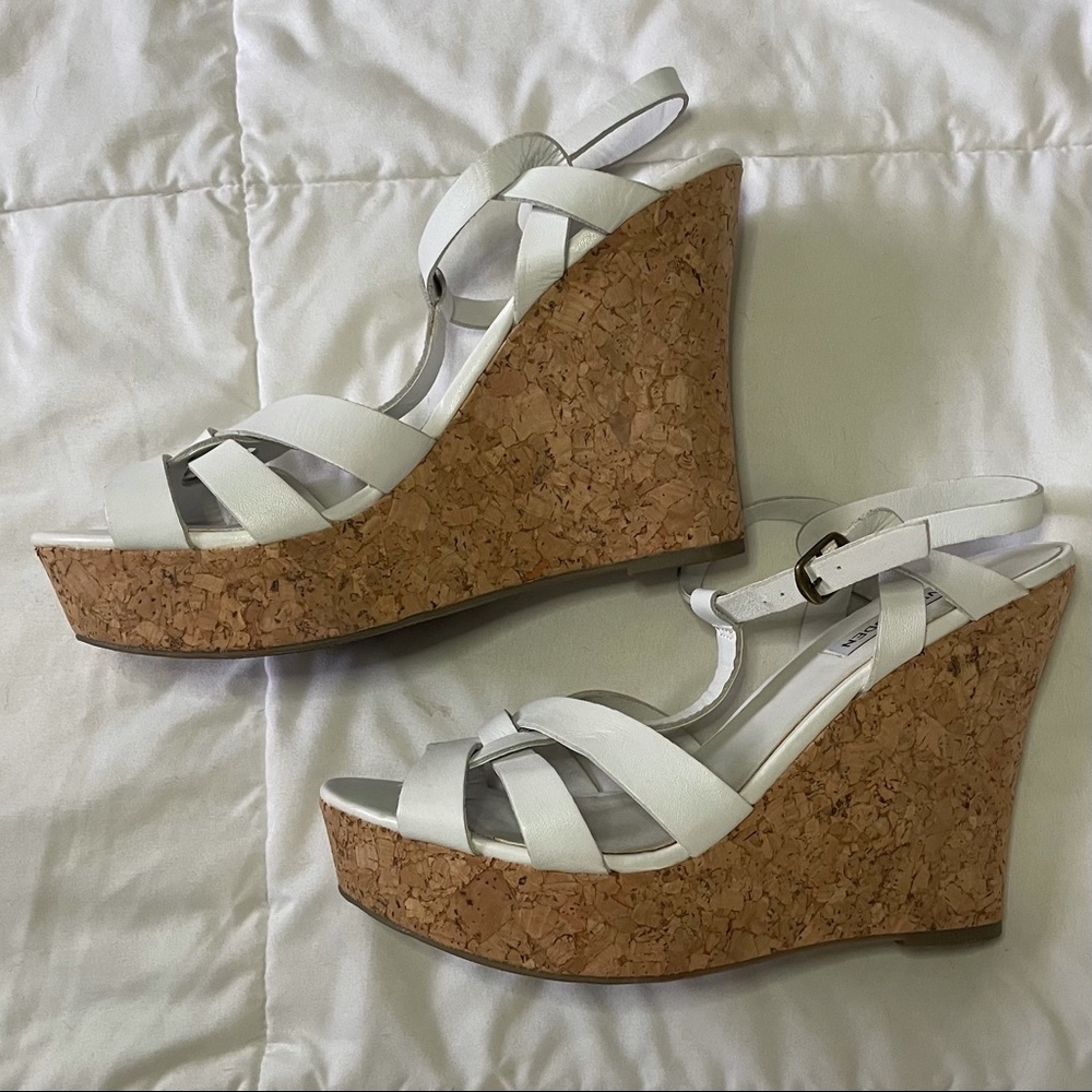 Steve Madden Quinne white leather heeled wedges